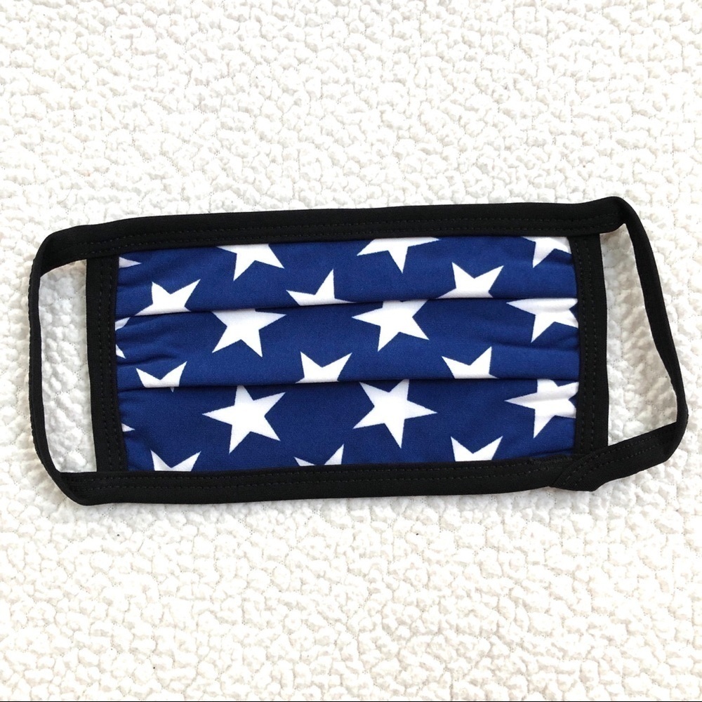 🔴 5 for $10 ONE Zenana Star Print Blue Face Mask - Picture 2 of 8